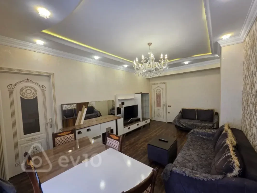 Kirayə verilir 2 otaqlı yeni tikili 70 m²