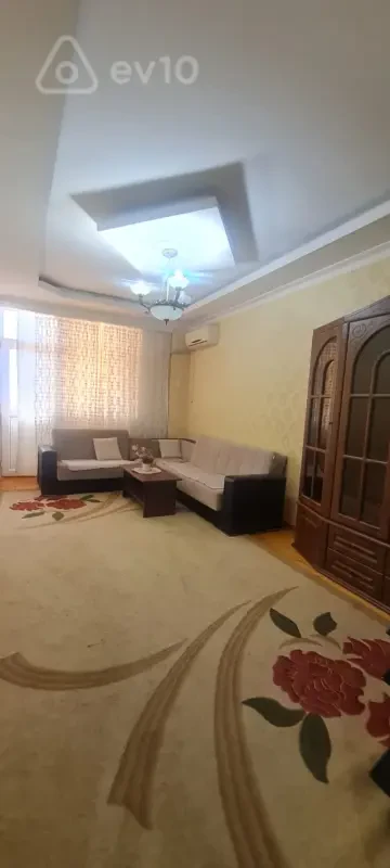 Kirayə verilir 3 otaqlı yeni tikili 90 m²