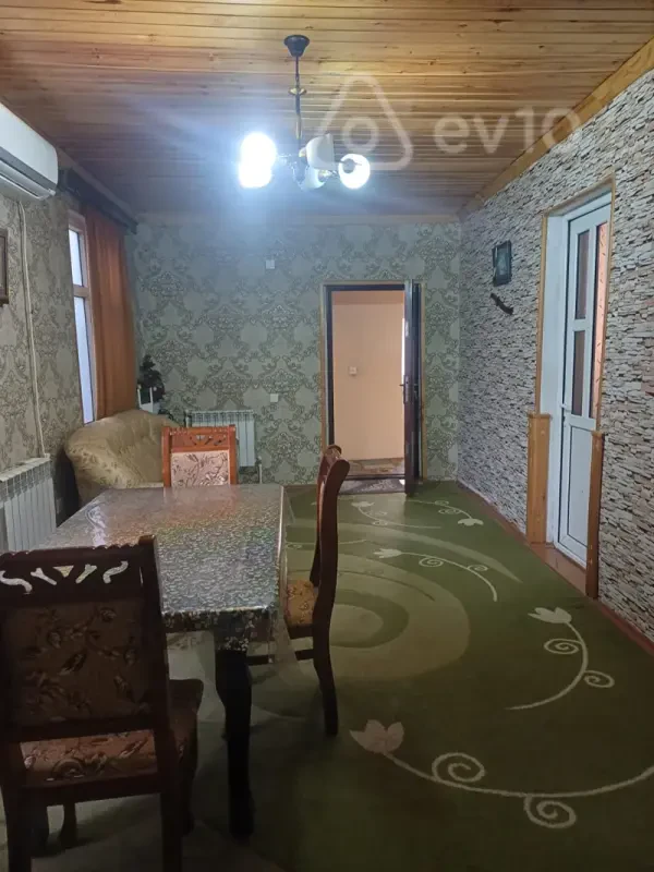 Kirayə verilir 4 otaqlı həyət evi 90 m²