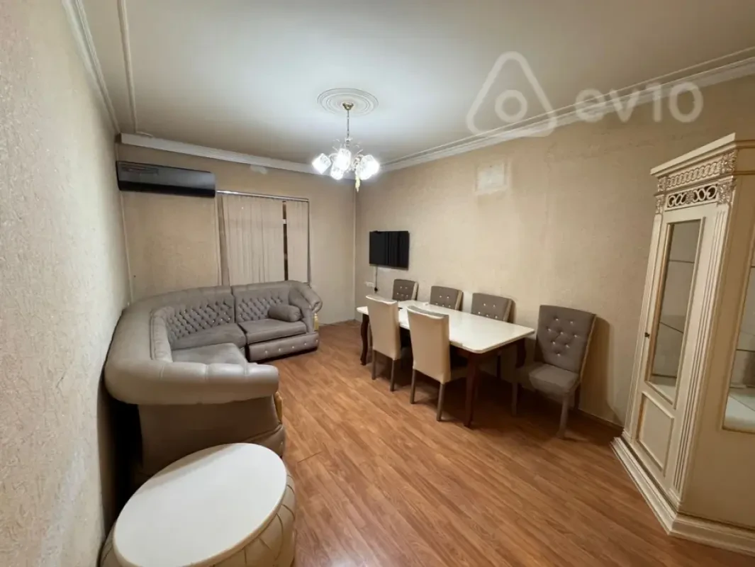 Kirayə verilir 3 otaqlı yeni tikili 80 m²