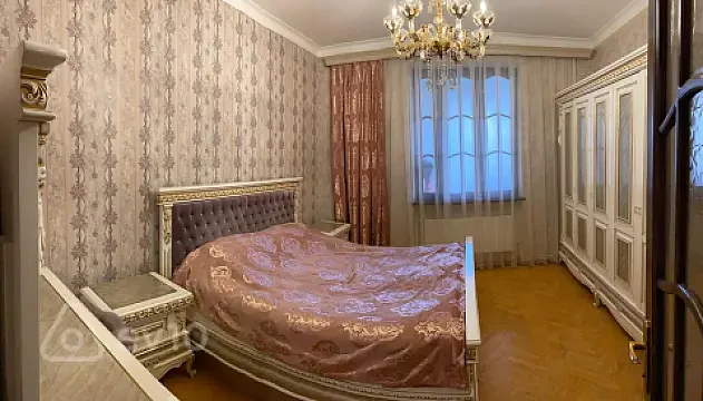Kirayə verilir 3 otaqlı köhnə tikili 135 m² — Bakı, Nərimanov 3 otaq 135.00 m²