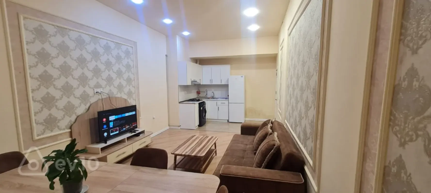 Kirayə verilir 3 otaqlı yeni tikili 95 m²