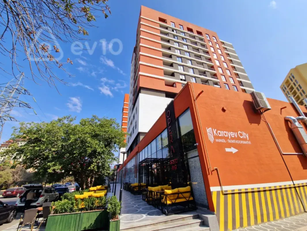 Satılır 2 otaqlı yeni tikili 81 m²