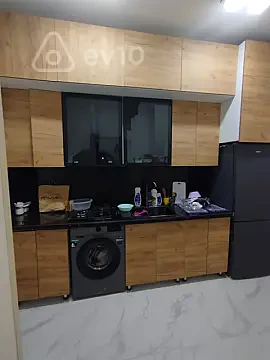 Kirayə verilir 3 otaqlı köhnə tikili 701 m² — Bakı, Abşeron 3 otaq 701.00 m²