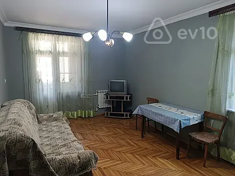 Kirayə verilir 2 otaqlı köhnə tikili 50 m² — Bakı, Nizami 2 otaq 50.00 m²