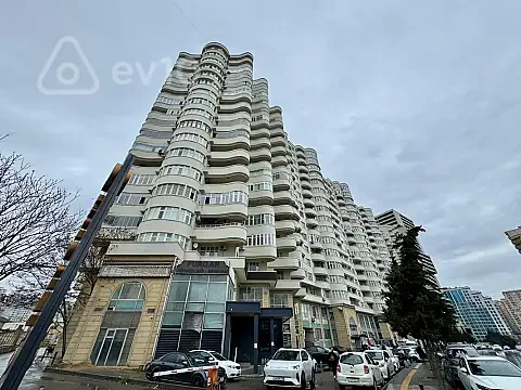 Kirayə verilir 4 otaqlı yeni tikili 200 m² — Bakı, Yasamal 4 otaq 200.00 m²
