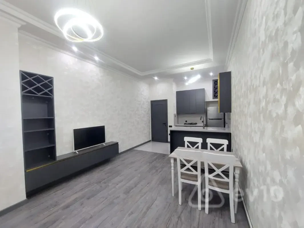 Satılır 3 otaqlı yeni tikili 70 m²