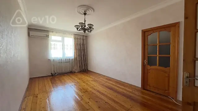 Kirayə verilir 3 otaqlı köhnə tikili 60 m² — Bakı, Səbail 3 otaq 60.00 m²