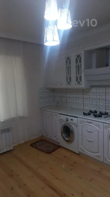 Kirayə verilir 4 otaqlı həyət evi 120 m²