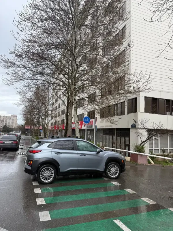 Satılır 2 otaqlı köhnə tikili 80 m²