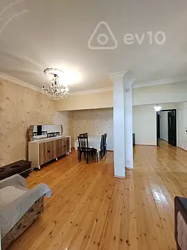 Satılır 4 otaqlı köhnə tikili 80 m² — Bakı, Xətai 4 otaq 80.00 m²