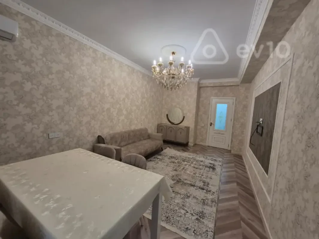 Kirayə verilir 2 otaqlı yeni tikili 70 m²