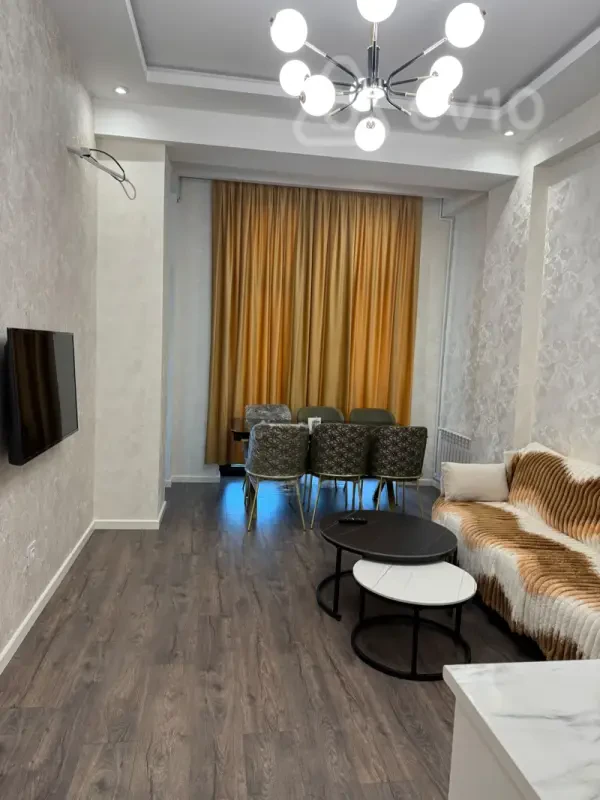 Kirayə verilir 2 otaqlı yeni tikili 65 m²