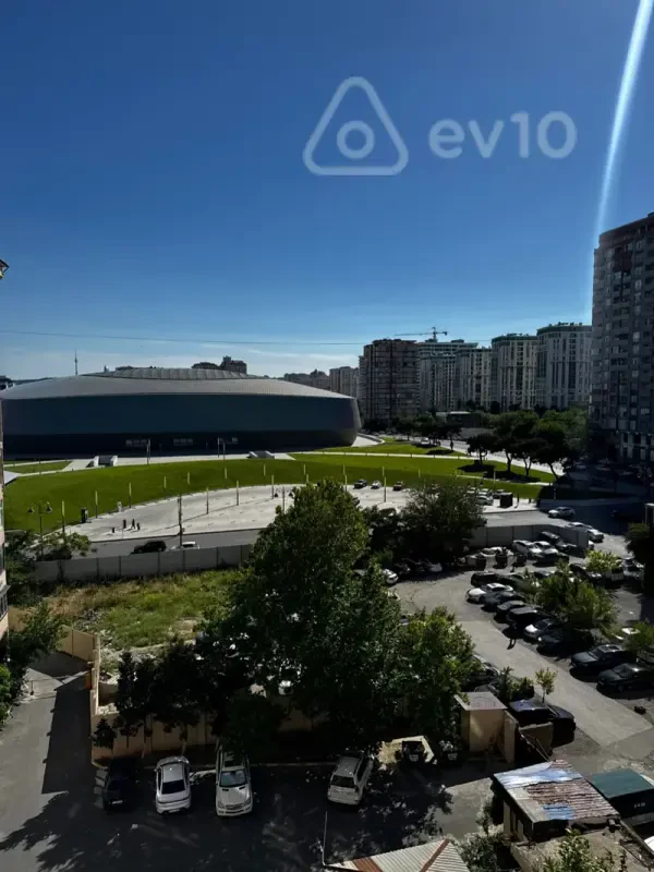 Kirayə verilir 2 otaqlı yeni tikili 72 m²