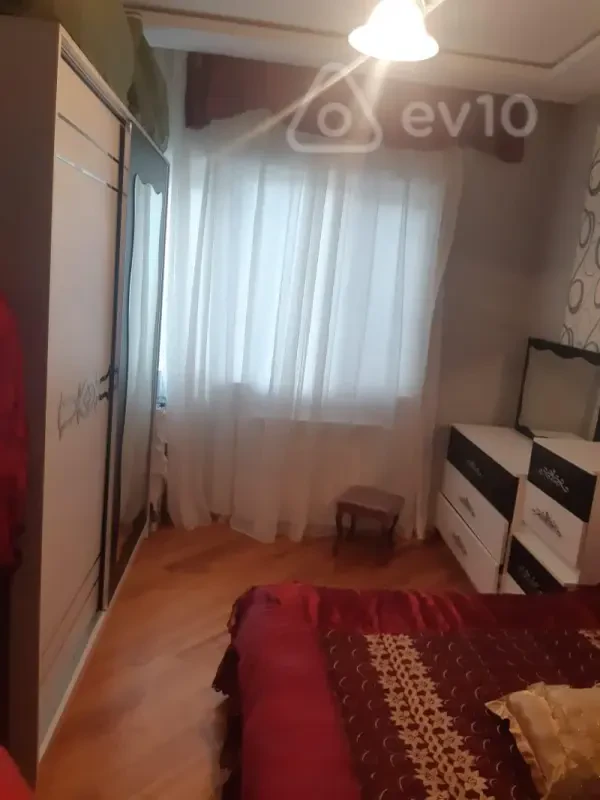 Kirayə verilir 2 otaqlı yeni tikili 100 m²