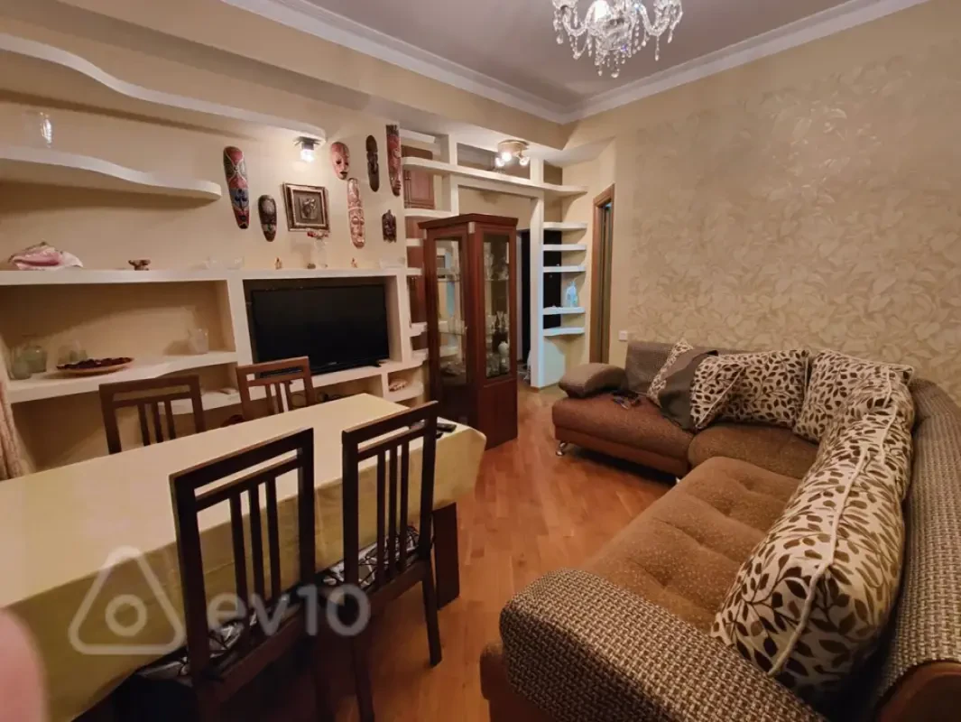 Kirayə verilir 2 otaqlı yeni tikili 55 m²