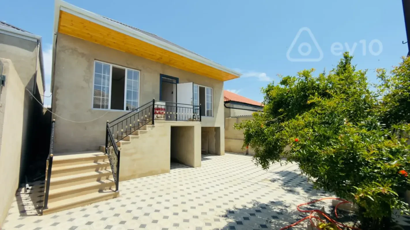 Satılır 4 otaqlı həyət evi 120 m²