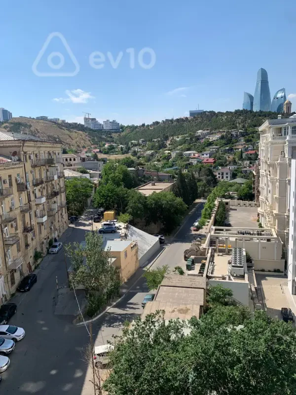 Kirayə verilir 2 otaqlı yeni tikili 90 m²