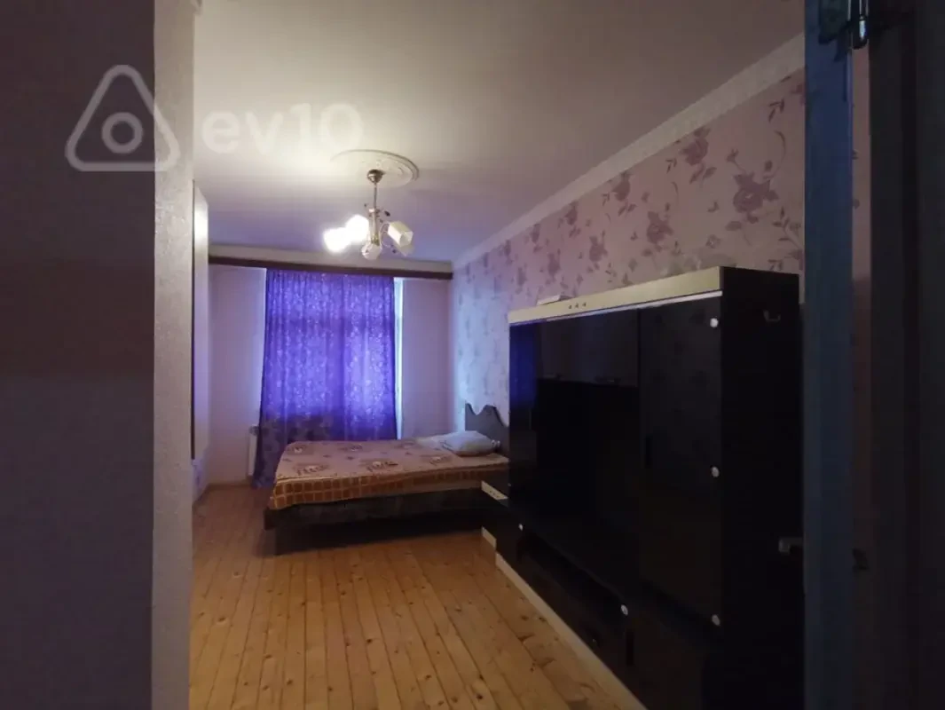 Kirayə verilir 2 otaqlı yeni tikili 50 m²
