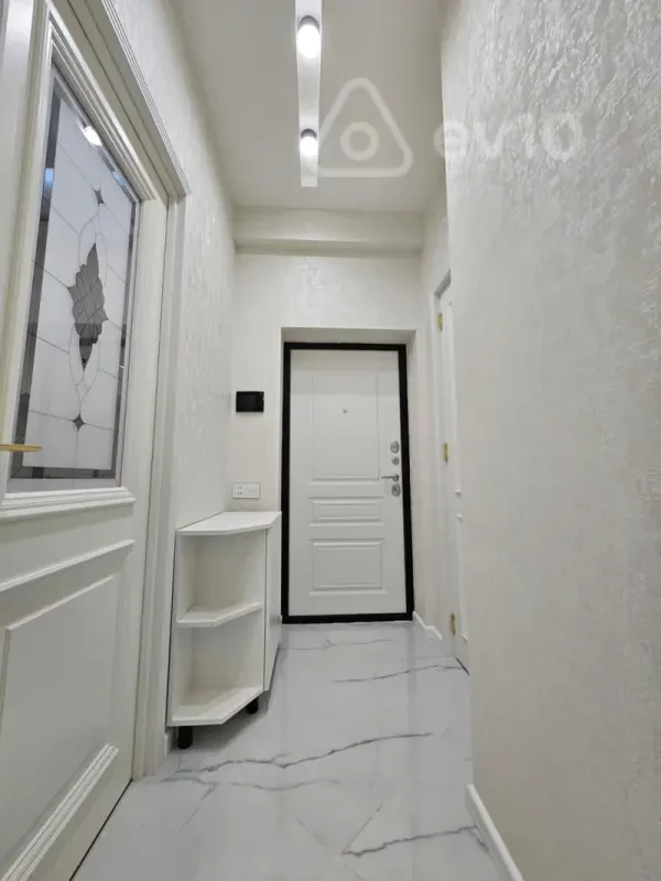 Satılır 2 otaqlı yeni tikili 44 m²
