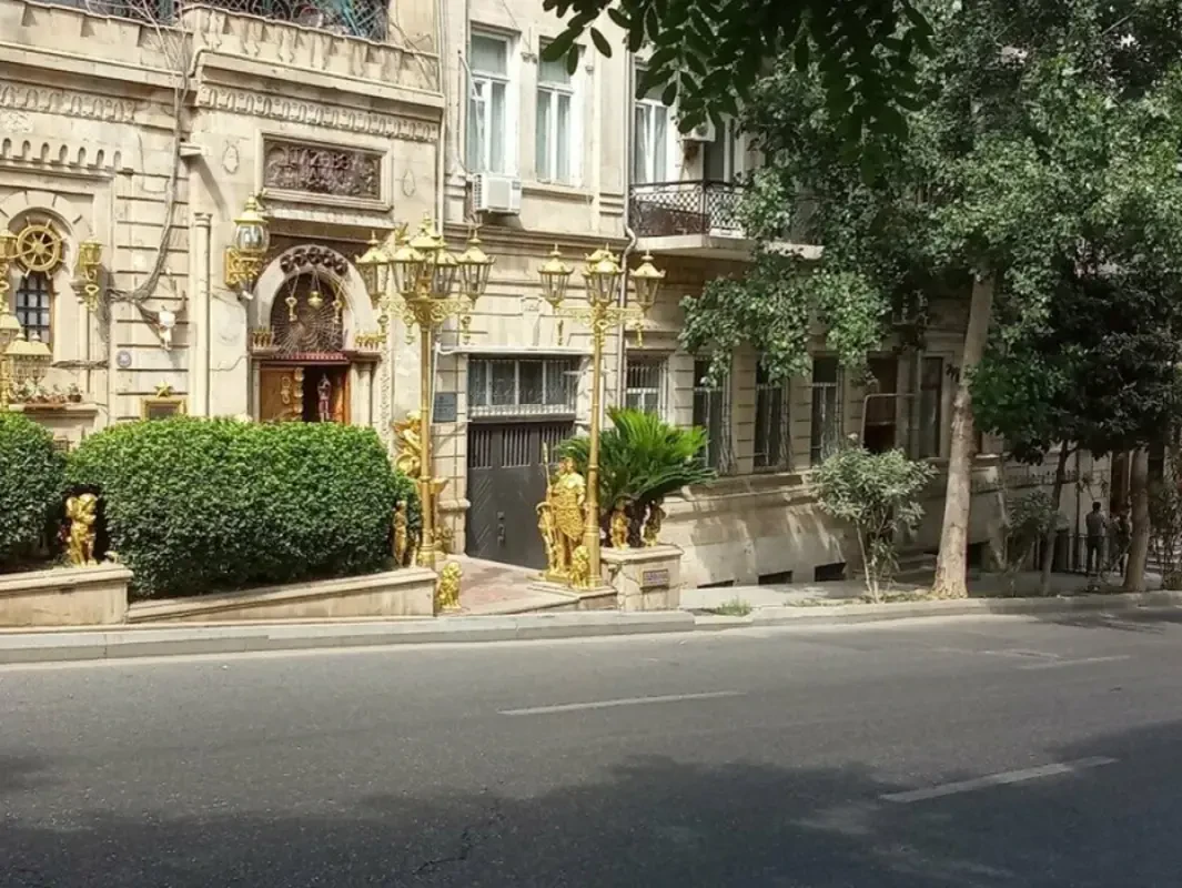 Kirayə verilir 1 otaqlı köhnə tikili 20 m²