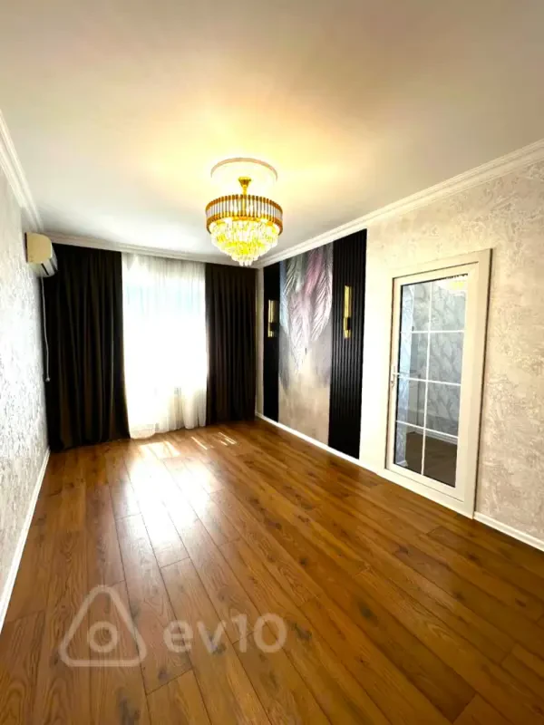 Satılır 3 otaqlı köhnə tikili 65 m²