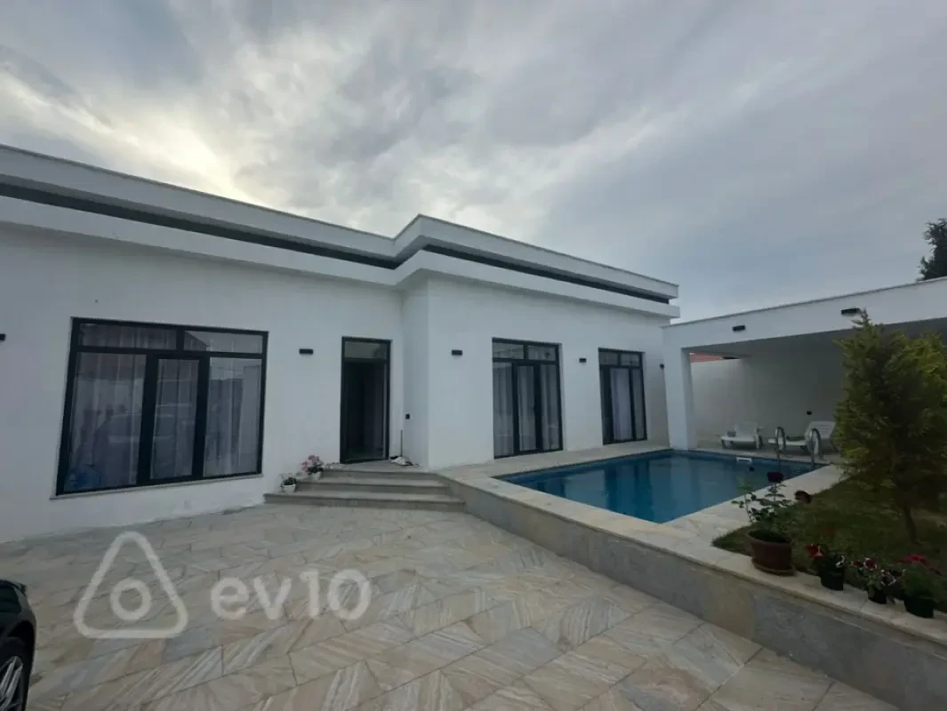 Kirayə verilir 4 otaqlı həyət evi 120 m²