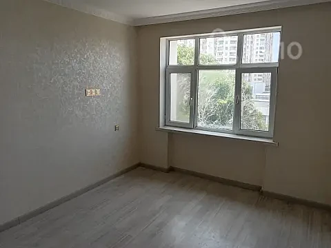 Satılır 1 otaqlı köhnə tikili 12 m² — Bakı, Binəqədi 1 otaq 12.00 m²