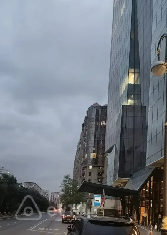Kirayə verilir 2 otaqlı yeni tikili 70 m²