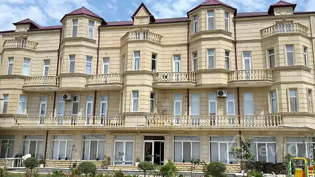 Satılır 40 otaqlı həyət evi 600 m² — Bakı, Səbail 40 otaq 600.00 m²