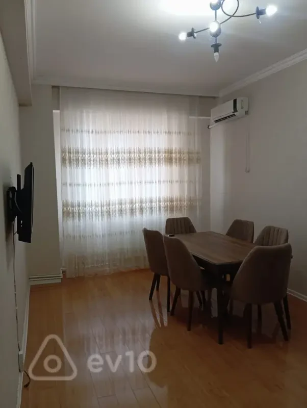 Kirayə verilir 2 otaqlı yeni tikili 65 m²
