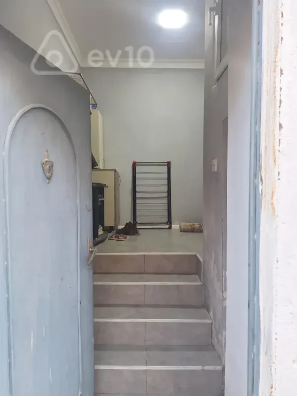Kirayə verilir 1 otaqlı həyət evi 35 m²