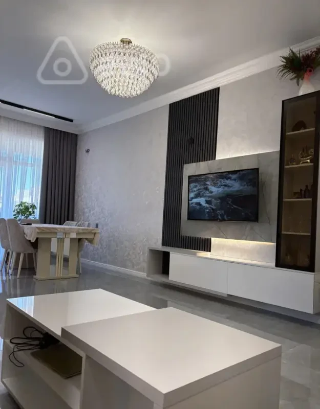 Satılır 3 otaqlı yeni tikili 105 m²