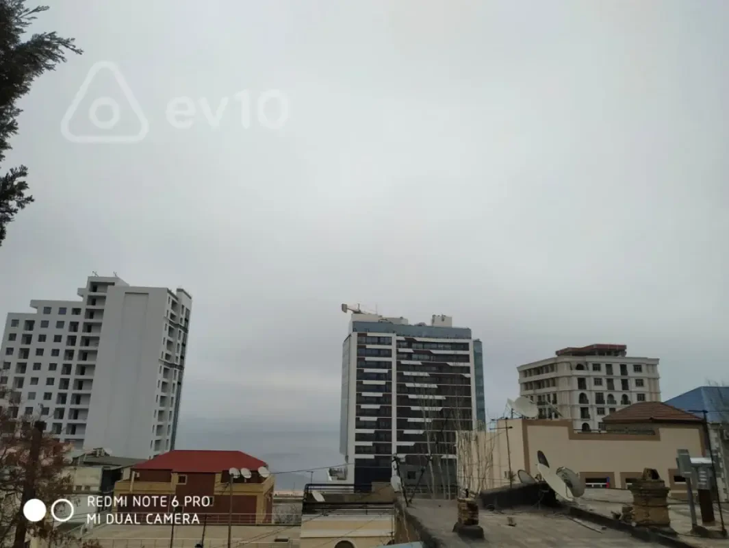 Satılır 2 otaqlı həyət evi 50 m²