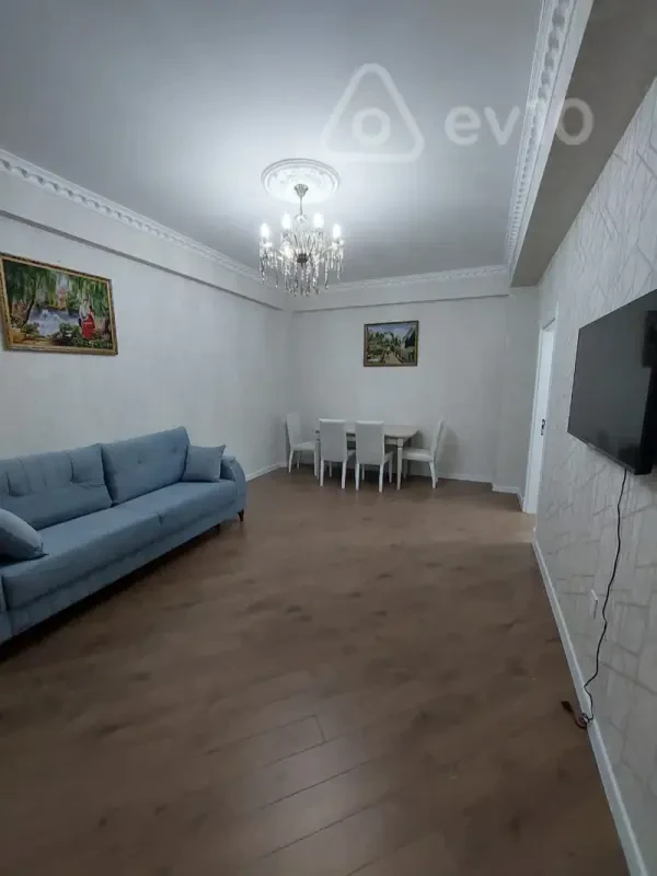 Kirayə verilir 2 otaqlı yeni tikili 95 m²