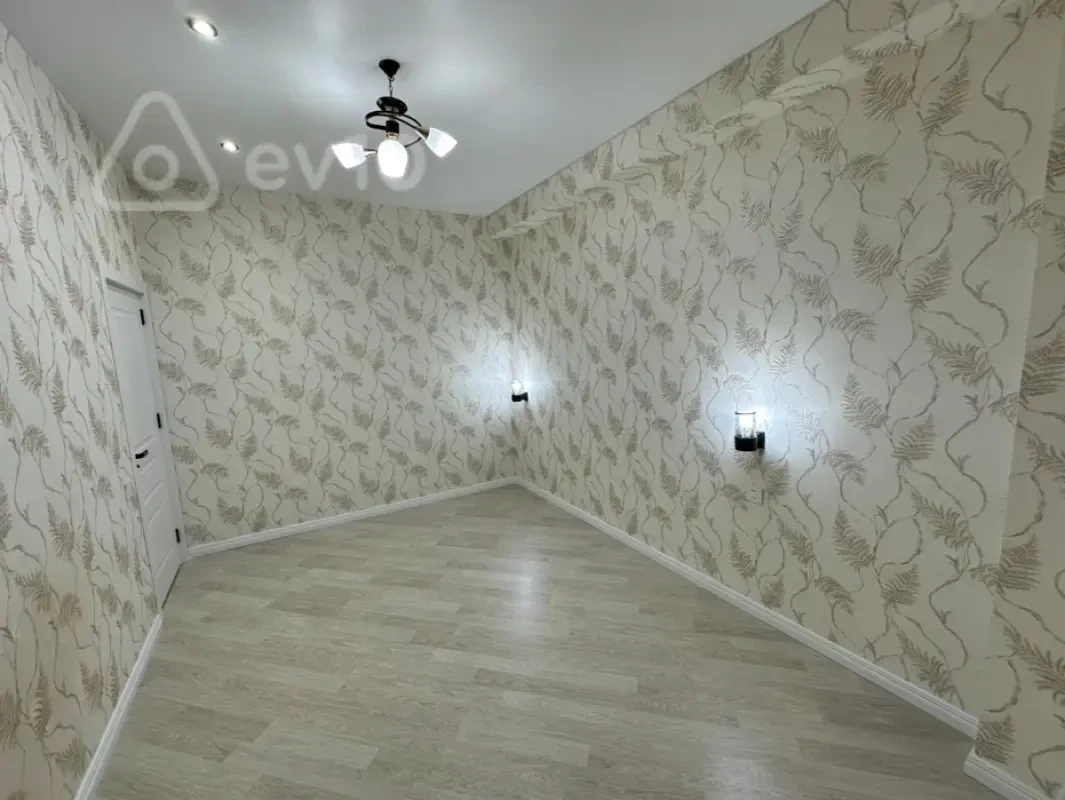 Kirayə verilir 2 otaqlı yeni tikili 51 m²