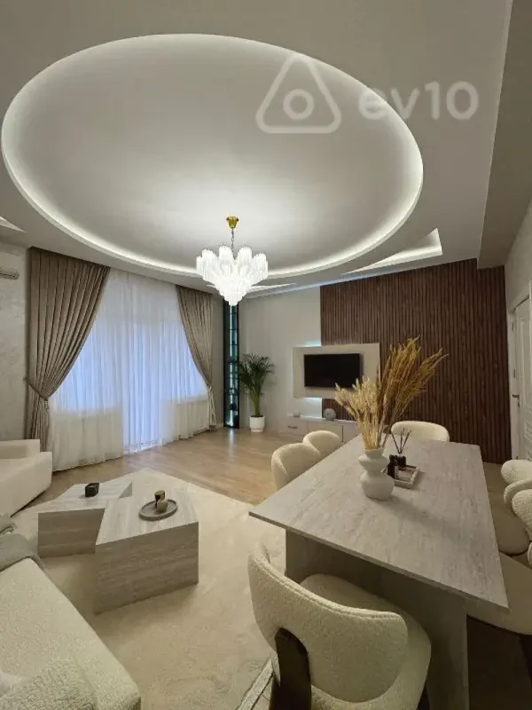Satılır 2 otaqlı yeni tikili 100 m²