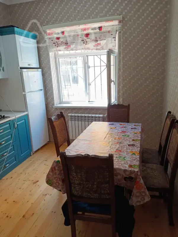 Kirayə verilir 4 otaqlı həyət evi 85 m²