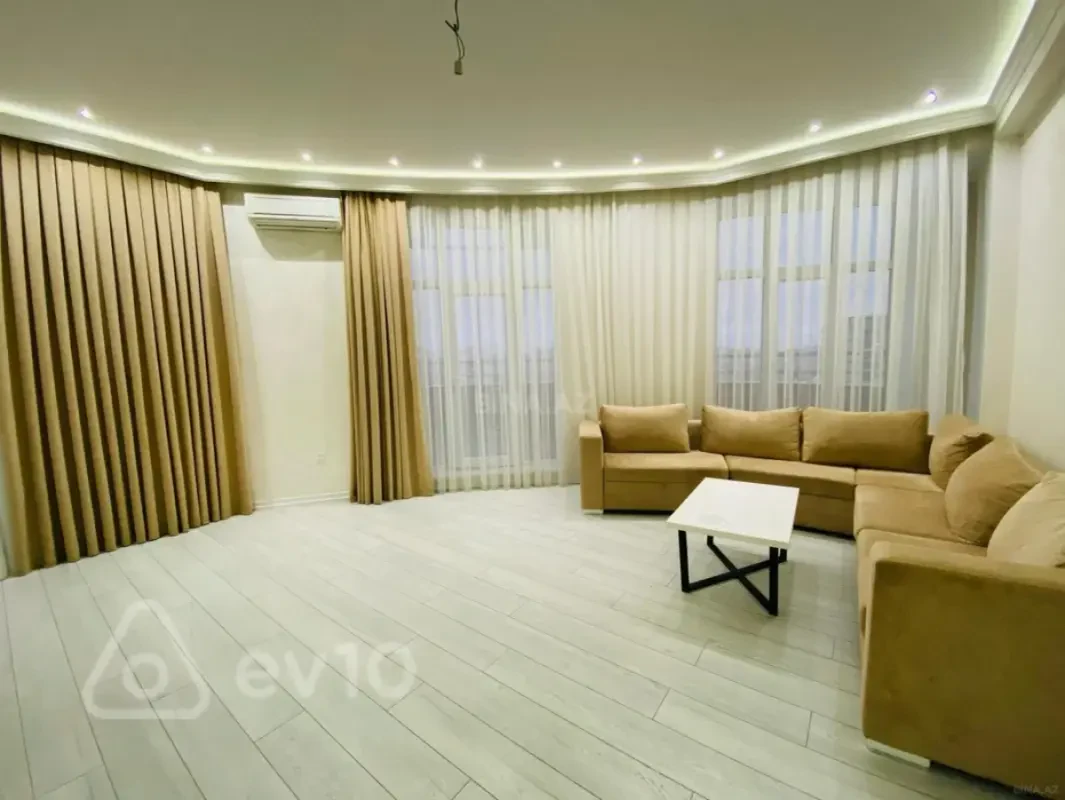 Satılır 3 otaqlı yeni tikili 145 m²