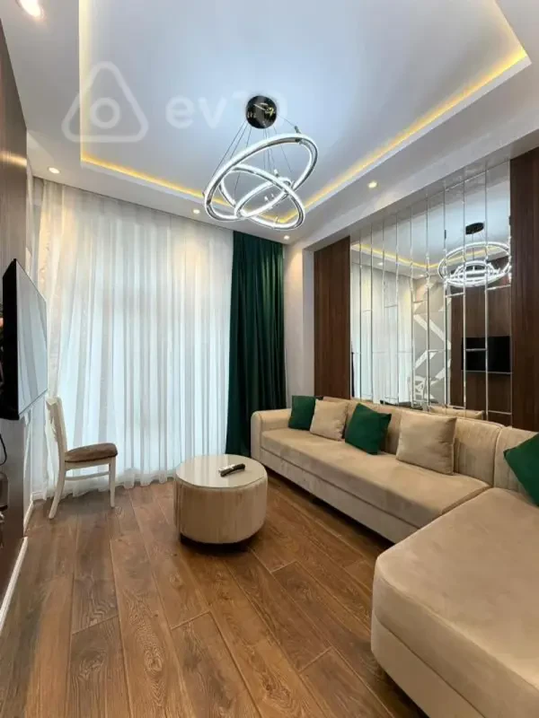 Satılır 2 otaqlı yeni tikili 50 m²