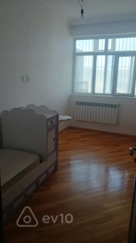 Kirayə verilir 3 otaqlı yeni tikili 110 m²