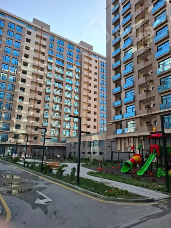 Satılır 1 otaqlı yeni tikili 67 m²