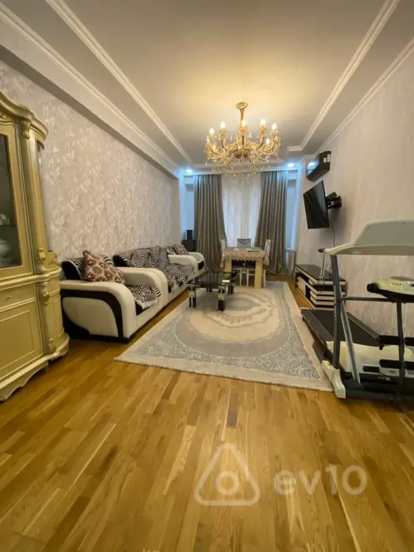 Satılır 4 otaqlı yeni tikili 110 m²