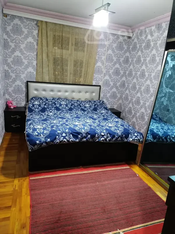 Kirayə verilir 3 otaqlı köhnə tikili 80 m²