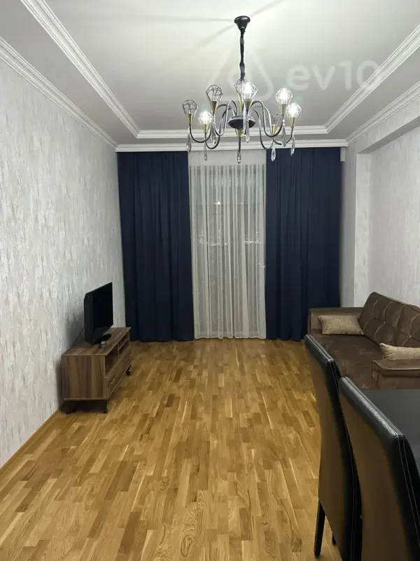 Kirayə verilir 2 otaqlı yeni tikili 71 m²