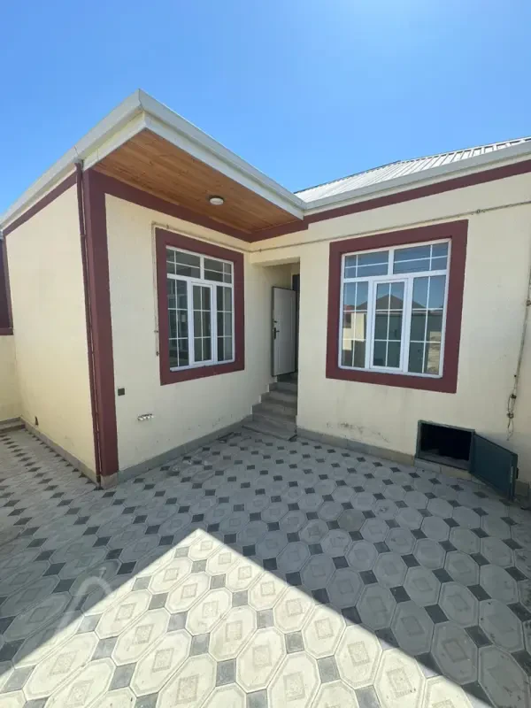 Satılır 3 otaqlı həyət evi 80 m²
