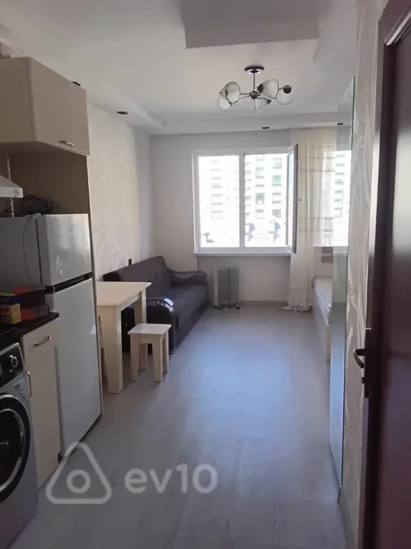 Kirayə verilir 1 otaqlı köhnə tikili 30 m²