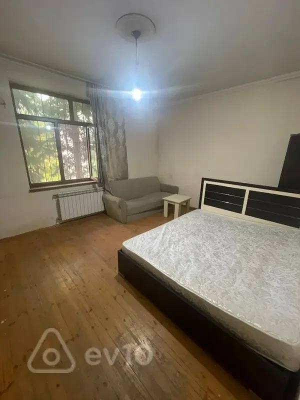 Kirayə verilir 1 otaqlı həyət evi 30 m²