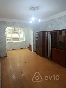Kirayə verilir 3 otaqlı köhnə tikili 80 m² — Bakı, Nizami 3 otaq 80.00 m²