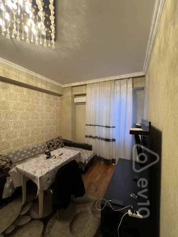 Kirayə verilir 2 otaqlı yeni tikili 60 m²